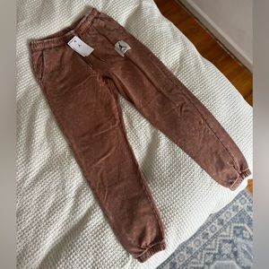 Nike JUMPMAN JORDAN men’s size Small standard fit salmon sweatpants